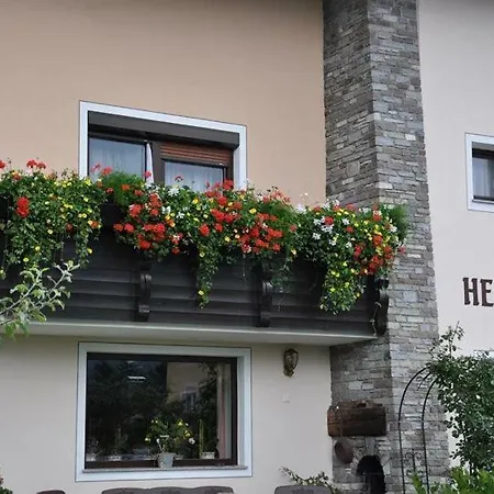 Haus Heckenrose *