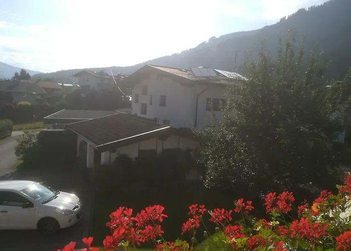 Haus Heckenrose Alloggio in famiglia *